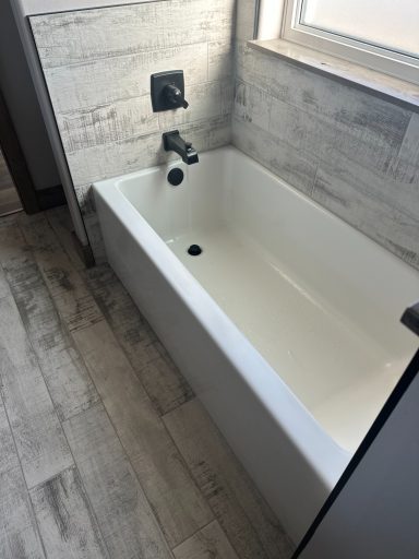 Tub flange repair